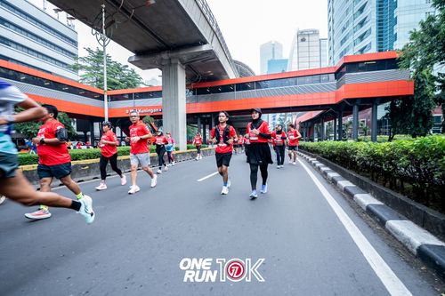 Race photo from ONE RUN 10K 2025