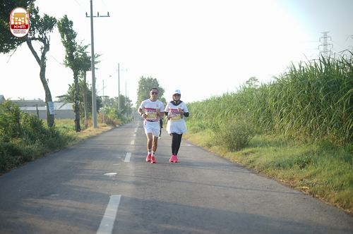 Race photo from Kediri Half Marathon 2024