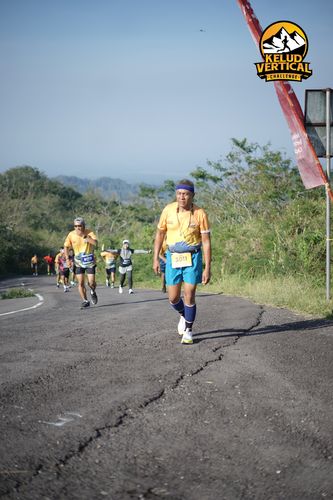 Race photo from Kelud Vertical Challenge 2024
