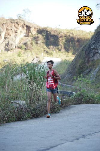 Race photo from Kelud Vertical Challenge 2024