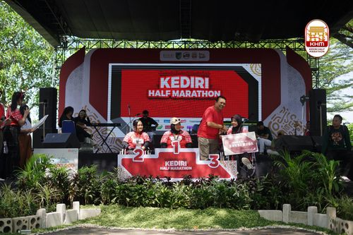 Race photo from Kediri Half Marathon 2025