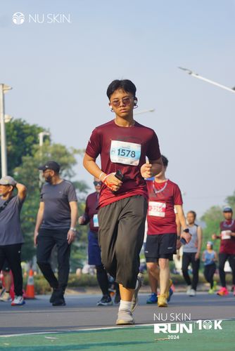 Race photo from Nu Skin Run 10K