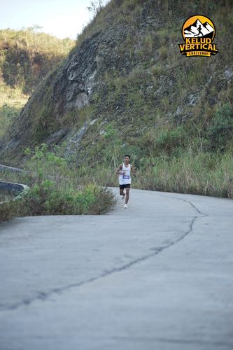 Race photo from Kelud Vertical Challenge 2024