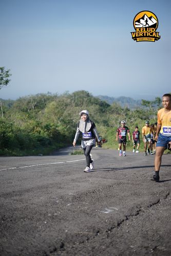 Race photo from Kelud Vertical Challenge 2024