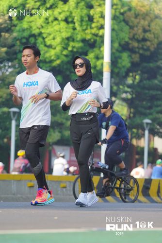 Race photo from Nu Skin Run 10K