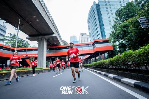 Race photo from ONE RUN 10K 2025
