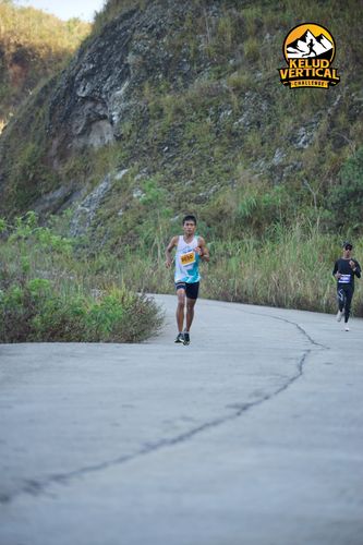 Race photo from Kelud Vertical Challenge 2024