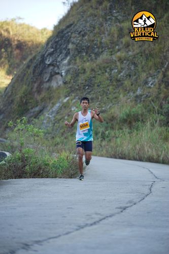 Race photo from Kelud Vertical Challenge 2024