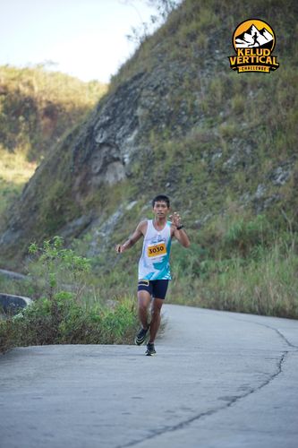 Race photo from Kelud Vertical Challenge 2024