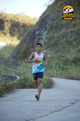 Race photo from Kelud Vertical Challenge 2024
