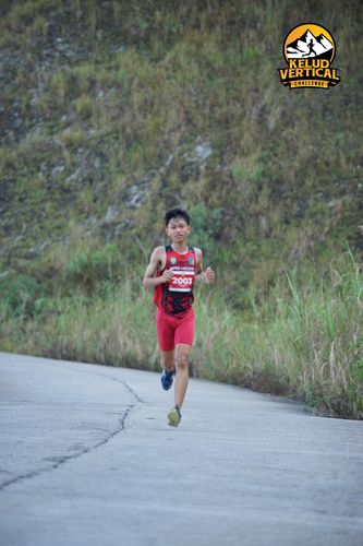 Race photo from Kelud Vertical Challenge 2024