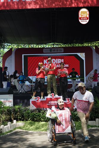 Race photo from Kediri Half Marathon 2025