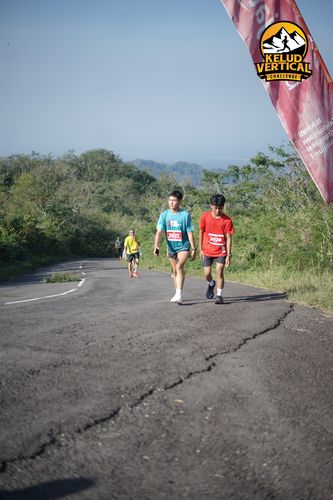Race photo from Kelud Vertical Challenge 2024