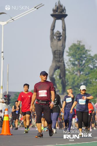Race photo from Nu Skin Run 10K