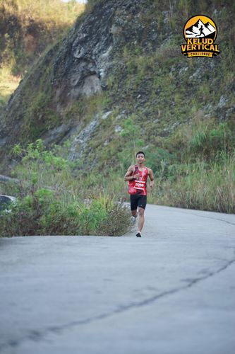 Race photo from Kelud Vertical Challenge 2024