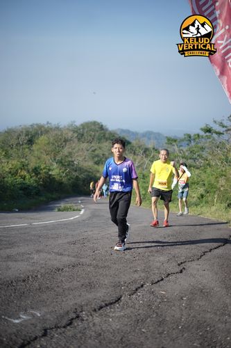 Race photo from Kelud Vertical Challenge 2024