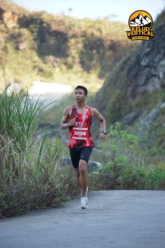 Race photo from Kelud Vertical Challenge 2024