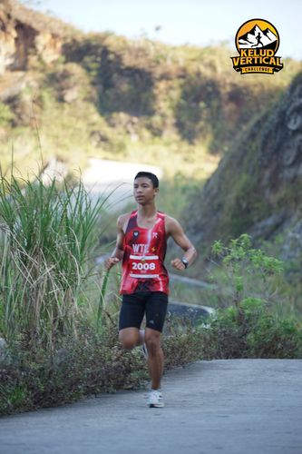 Race photo from Kelud Vertical Challenge 2024