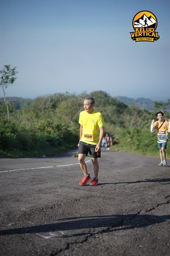 Race photo from Kelud Vertical Challenge 2024