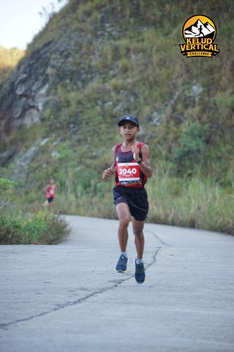 Race photo from Kelud Vertical Challenge 2024