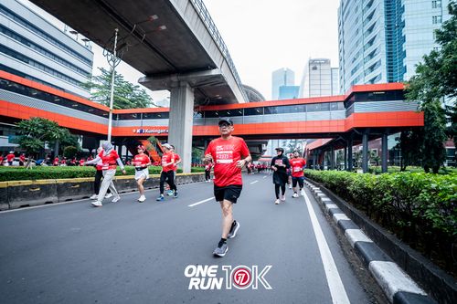 Race photo from ONE RUN 10K 2025