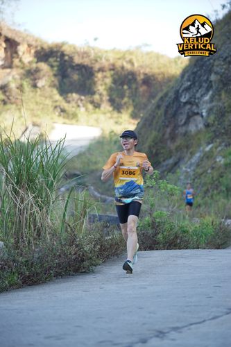 Race photo from Kelud Vertical Challenge 2024