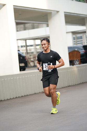 Race photo from Assurance Fun Run 2024
