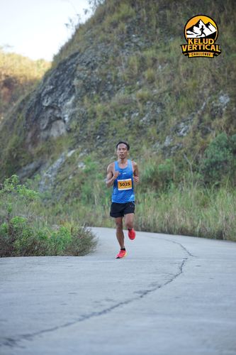 Race photo from Kelud Vertical Challenge 2024