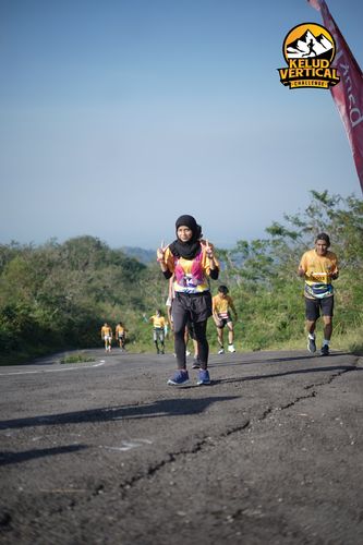 Race photo from Kelud Vertical Challenge 2024