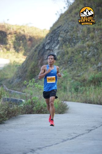 Race photo from Kelud Vertical Challenge 2024