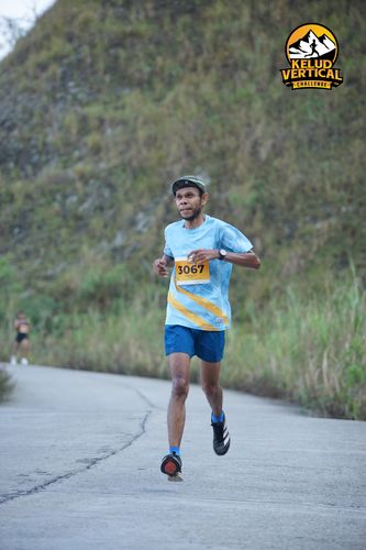 Race photo from Kelud Vertical Challenge 2024