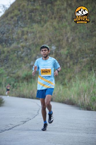 Race photo from Kelud Vertical Challenge 2024