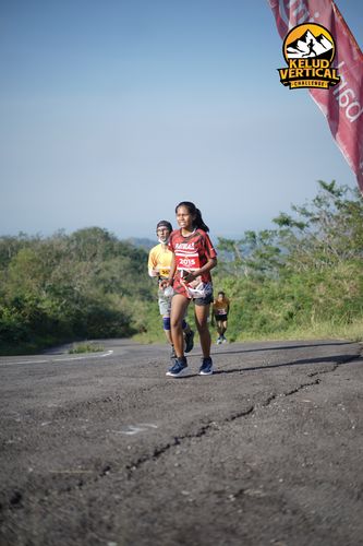Race photo from Kelud Vertical Challenge 2024