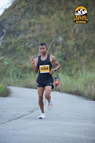 Race photo from Kelud Vertical Challenge 2024