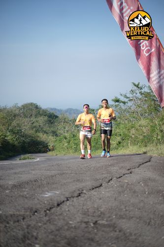 Race photo from Kelud Vertical Challenge 2024