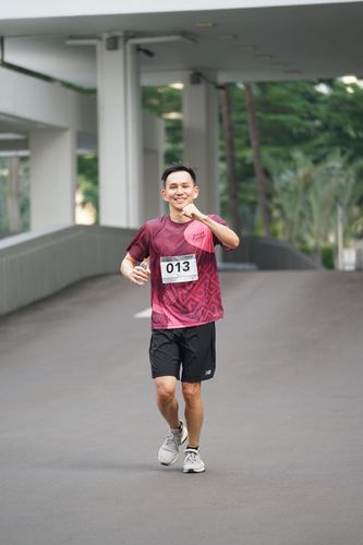 Race photo from Assurance Fun Run 2024
