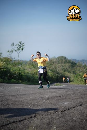 Race photo from Kelud Vertical Challenge 2024