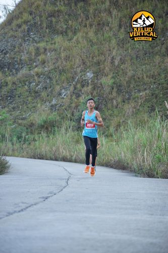 Race photo from Kelud Vertical Challenge 2024