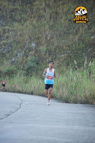 Race photo from Kelud Vertical Challenge 2024