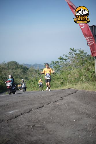 Race photo from Kelud Vertical Challenge 2024