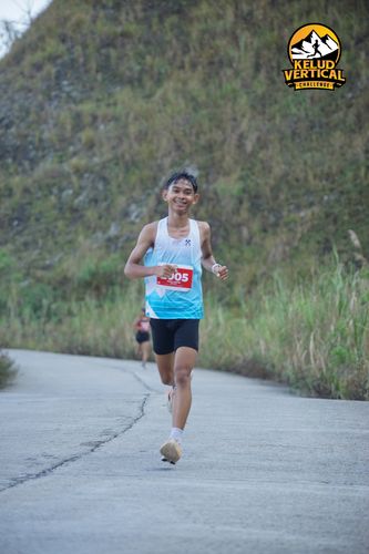 Race photo from Kelud Vertical Challenge 2024