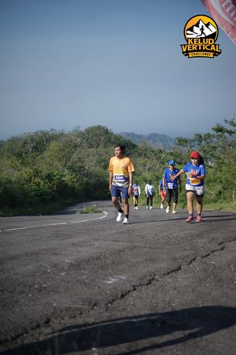 Race photo from Kelud Vertical Challenge 2024