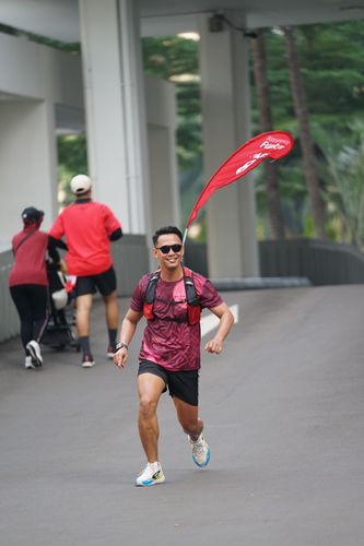 Race photo from Assurance Fun Run 2024