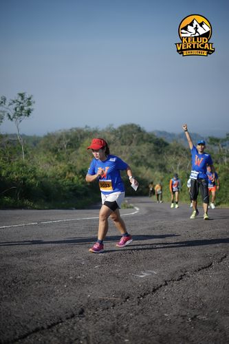 Race photo from Kelud Vertical Challenge 2024