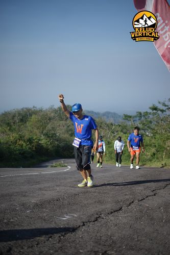 Race photo from Kelud Vertical Challenge 2024