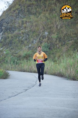 Race photo from Kelud Vertical Challenge 2024