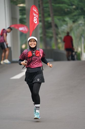 Race photo from Assurance Fun Run 2024