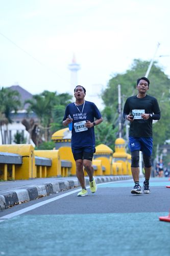 Race photo from KEMLU RUN 2025