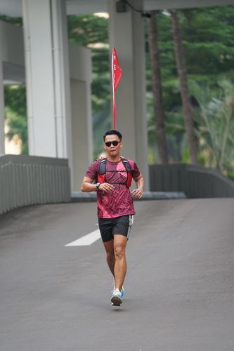 Race photo from Assurance Fun Run 2024