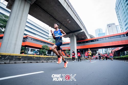 Race photo from ONE RUN 10K 2025